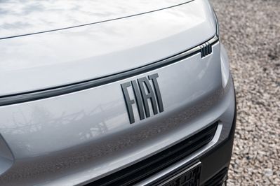Fiat Doblo Cargo/Van Zabudowa Brygadowa AT8