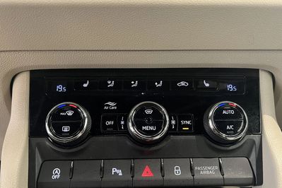 Skoda Karoq 1.5 TSI ACT 4x2 Style DSG