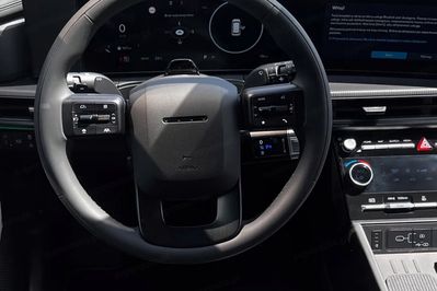 Hyundai Santa Fe 1.6 T-GDI PHEV Calligraphy 4WD aut 6os.