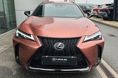 Lexus UX 300h F Sport Design Hybrid Dynamic Force
