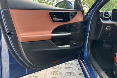 Mercedes Klasa C 200 4-Matic