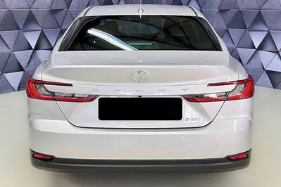 Toyota Camry Executive 2.5 Hybrid Dynamic Force