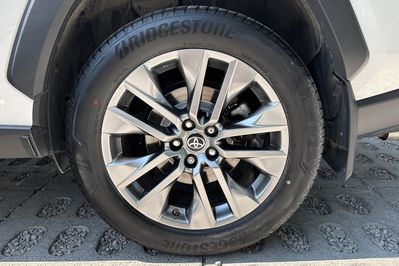 Toyota RAV4 Executive 2.5 Hybrid  4x4