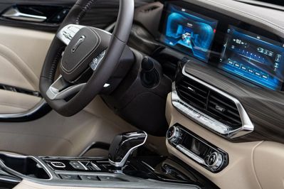 Bestune T77 1.5T Elegance DCT