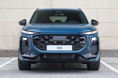 Audi Q3 e-Hybrid S line