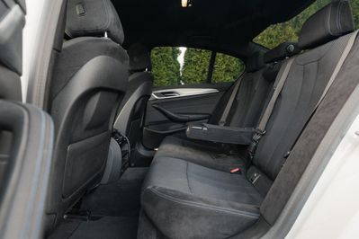 BMW Seria 5 520d xDrive M Sport sport-aut