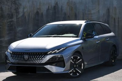 Peugeot 308 GT Exclusive 1.5 BlueHDi EAT8