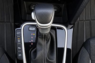 Kia ProCeed 1.5 t-Gdi Gt Line Dct