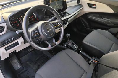Suzuki Swift Dualjet SHVS Premium Plus CVT