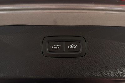 Volvo XC90 B5 D AWD aut
