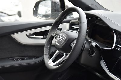 Audi Q7 TDI quattro S Line