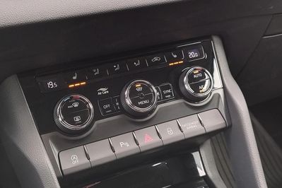 Skoda Karoq 1.5 TSI ACT Selection DSG