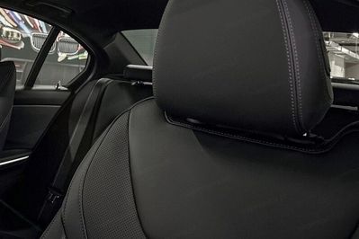 BMW Seria 3 318i M Sport