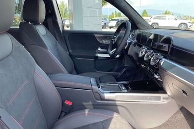 Mercedes GLB 200 AMG Line