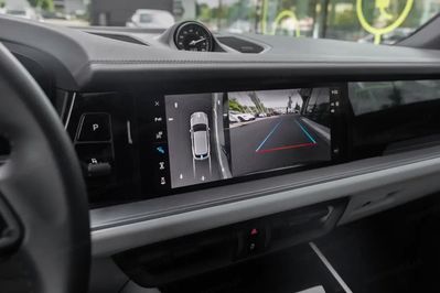 Porsche Cayenne Coupe E-Hybrid