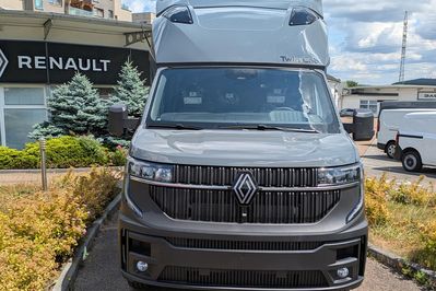 Renault Master L3 Zabudowa 10EP + Tył spanie