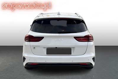 Kia Ceed Business Line Plus 1.5 T-GDI  DCT