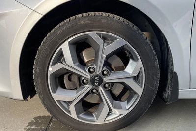 Kia Ceed 1.5 T-GDI L Business Line Plus