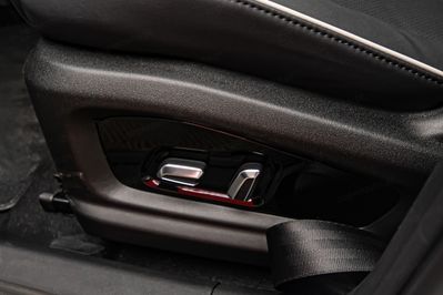 Omoda 5 1.5 T-GDI Hybrid Premium DHT