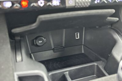 DS DS 7 Performance Line 1.6 E-Tense Hybrid AT