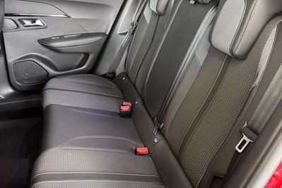 Peugeot 2008 1.2 PureTech GT Pack S&S EAT8