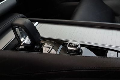 Volvo XC90 B5 AWD Plus Bright