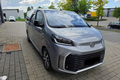 Toyota Proace Verso Long L2H1 Family