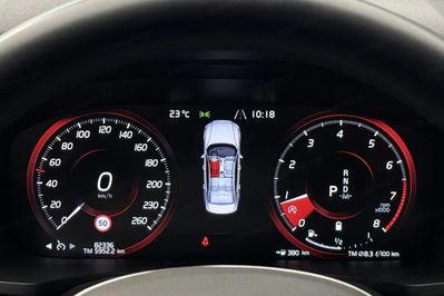 Volvo S60 B5 B R-Design