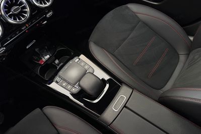 Mercedes CLA 200 AMG Line