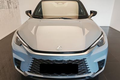 Lexus LBX Emotion 1.5 Hybrid