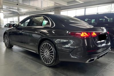 Mercedes Klasa E 220 d 4-Matic AMG