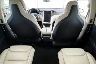 Tesla Model X X Long Range Plus
