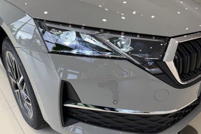 Skoda Octavia Selection Edition 130 1.5 TSI mHEV DSG