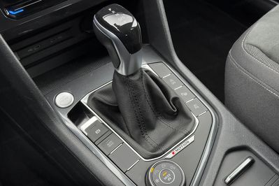 Volkswagen Tiguan 2.0 Tdi 4MOT Elegance Dsg