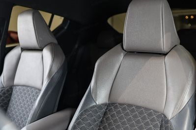 Toyota C-HR 1.8 Hybrid Executive