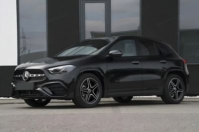 Mercedes GLA 220 4-Matic AMG Line