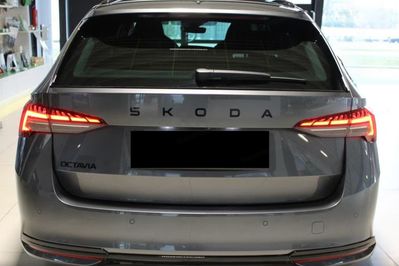 Skoda Octavia Sportline 1.5 TSI m-HEV DSG