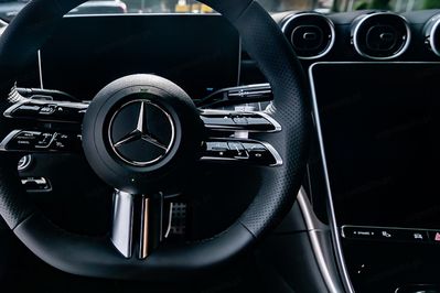 Mercedes Klasa C 220 d 4-Matic AMG