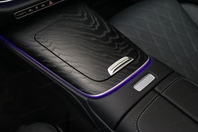 Mercedes Klasa E 300 e AMG Estate