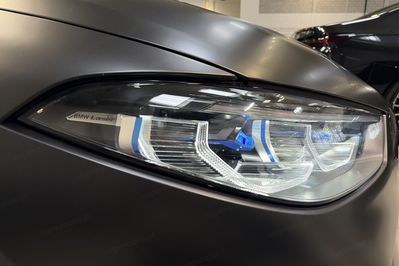 BMW Seria 8 M8