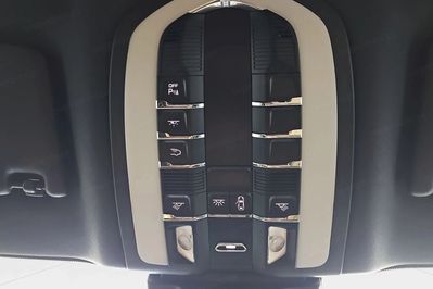 Porsche Macan Standard