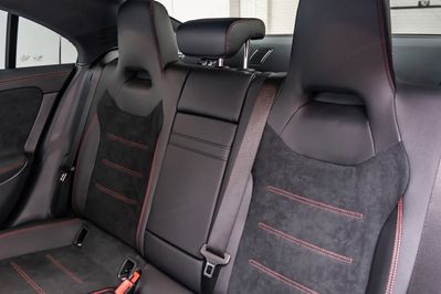 Mercedes CLA 250 e AMG Line