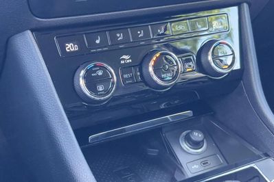 Skoda Superb 2.0 TDI SCR L&K DSG