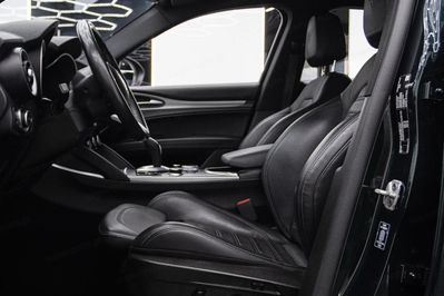 Alfa Romeo Stelvio Turbo Veloce Q4 aut