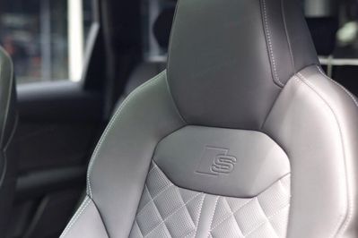 Audi Q7 50 TDI quattro S Line