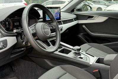 Audi A4 35 TFSI mHEV S Line S tronic