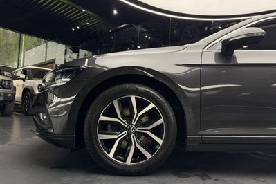 Volkswagen Passat 1.5 TSI Business DSG