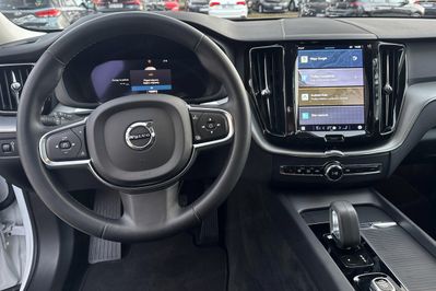 Volvo XC60 B4 B Momentum