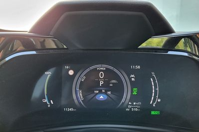 Lexus NX 450h+ Omotenashi AWD