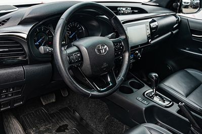 Toyota HiLux Double Cab Invincible